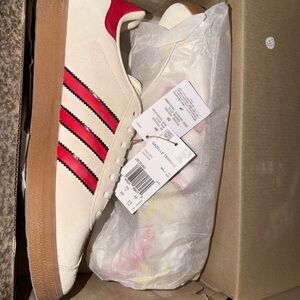 BNWT Adidas Manchester United Gazelles